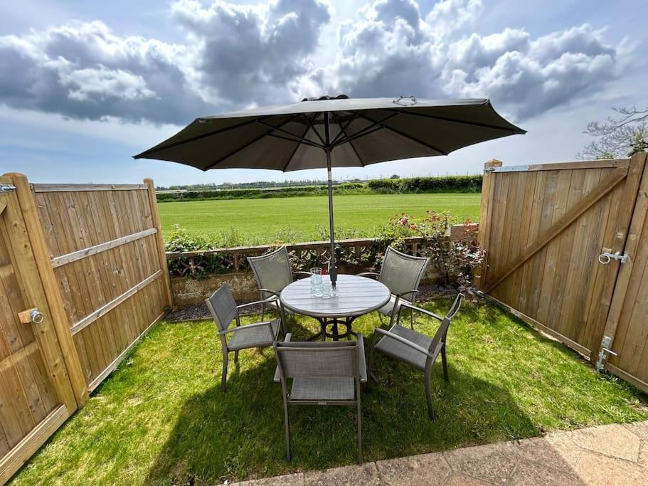 3 Bed Apartment in St Peter, Jersey view 2