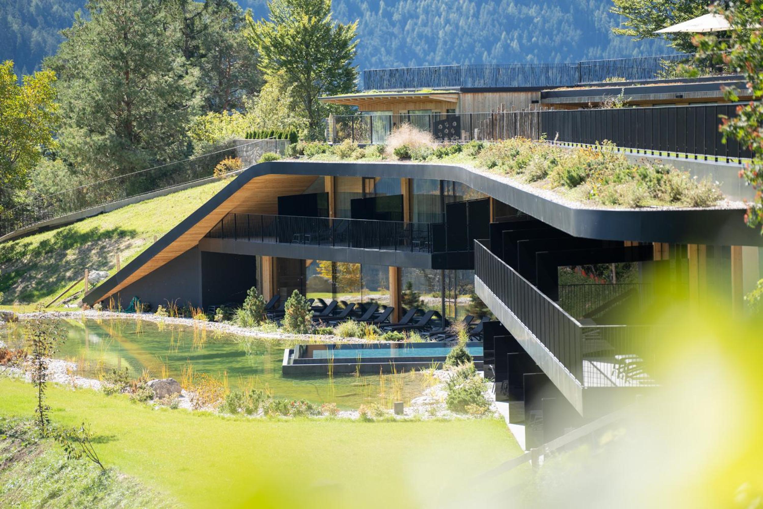 Ansitz Velseck-Residence Hotel view 2