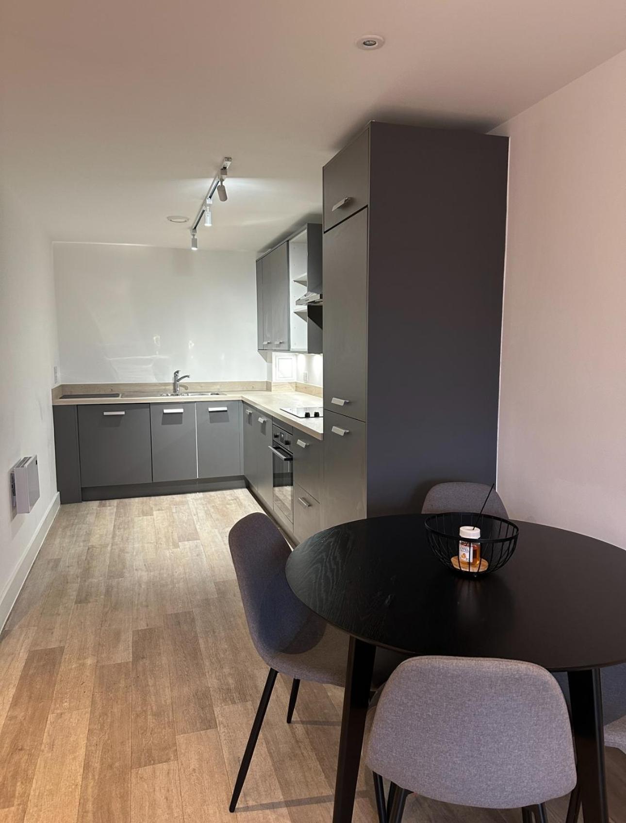 Birmingham City Centre Apartments - Digbeth