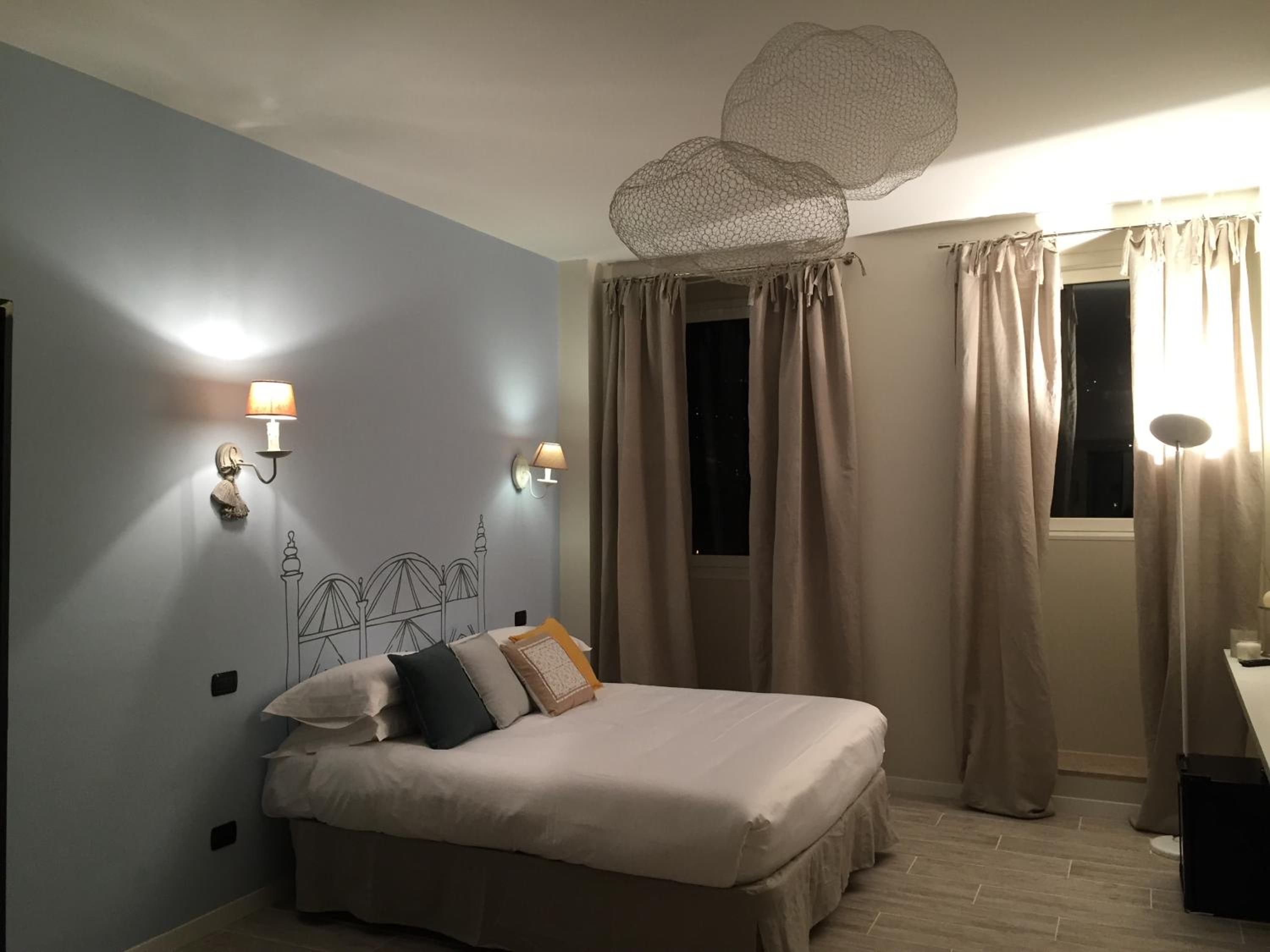 So&Leo Guest House