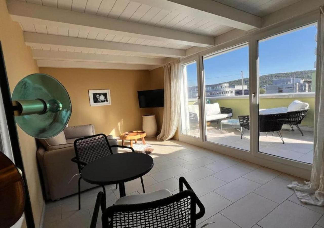 UP&GREAT Apartments - Stylish City Living