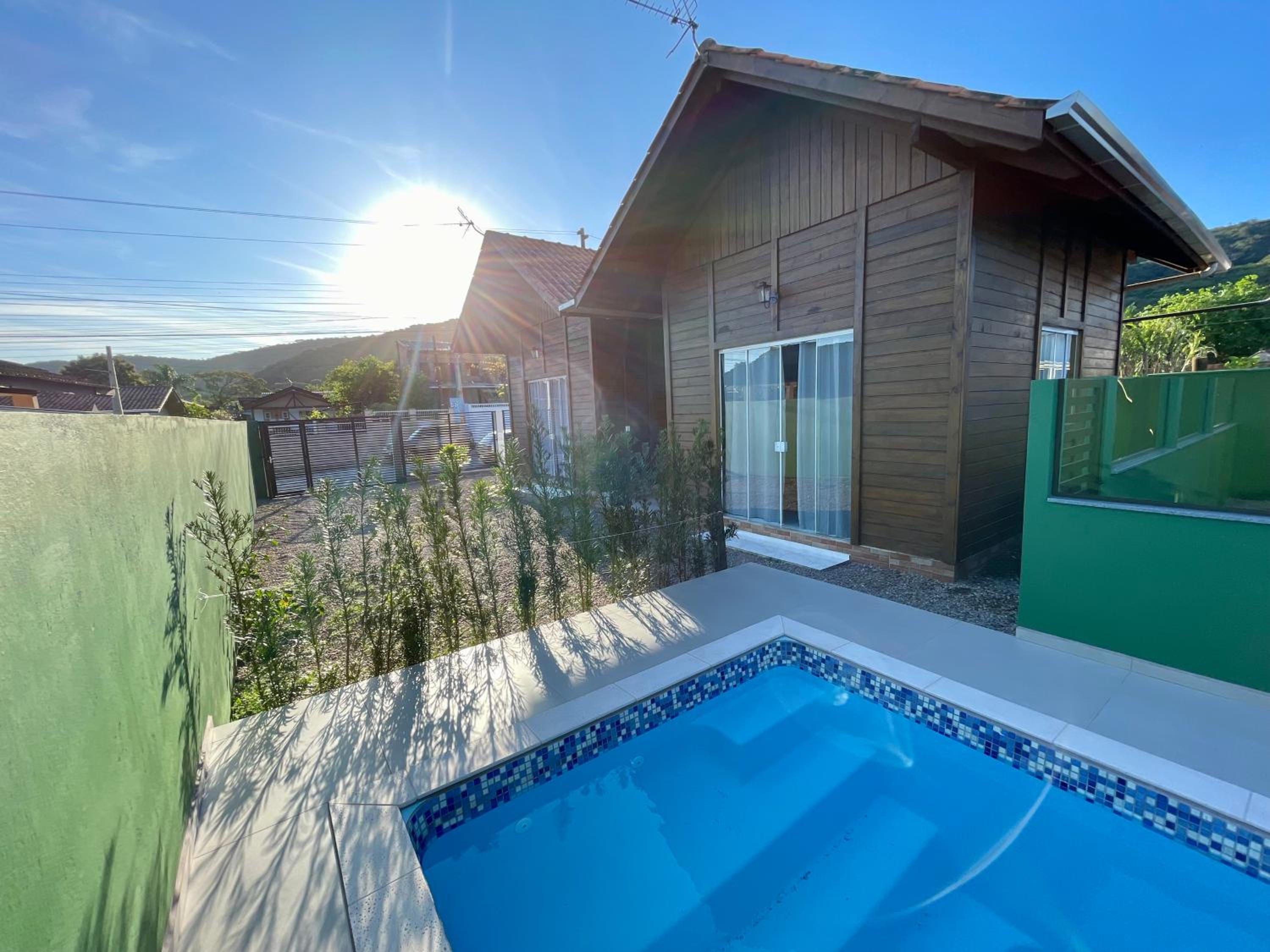 Chalés Costa Esmeralda Com Piscina , Bombinhas view 4