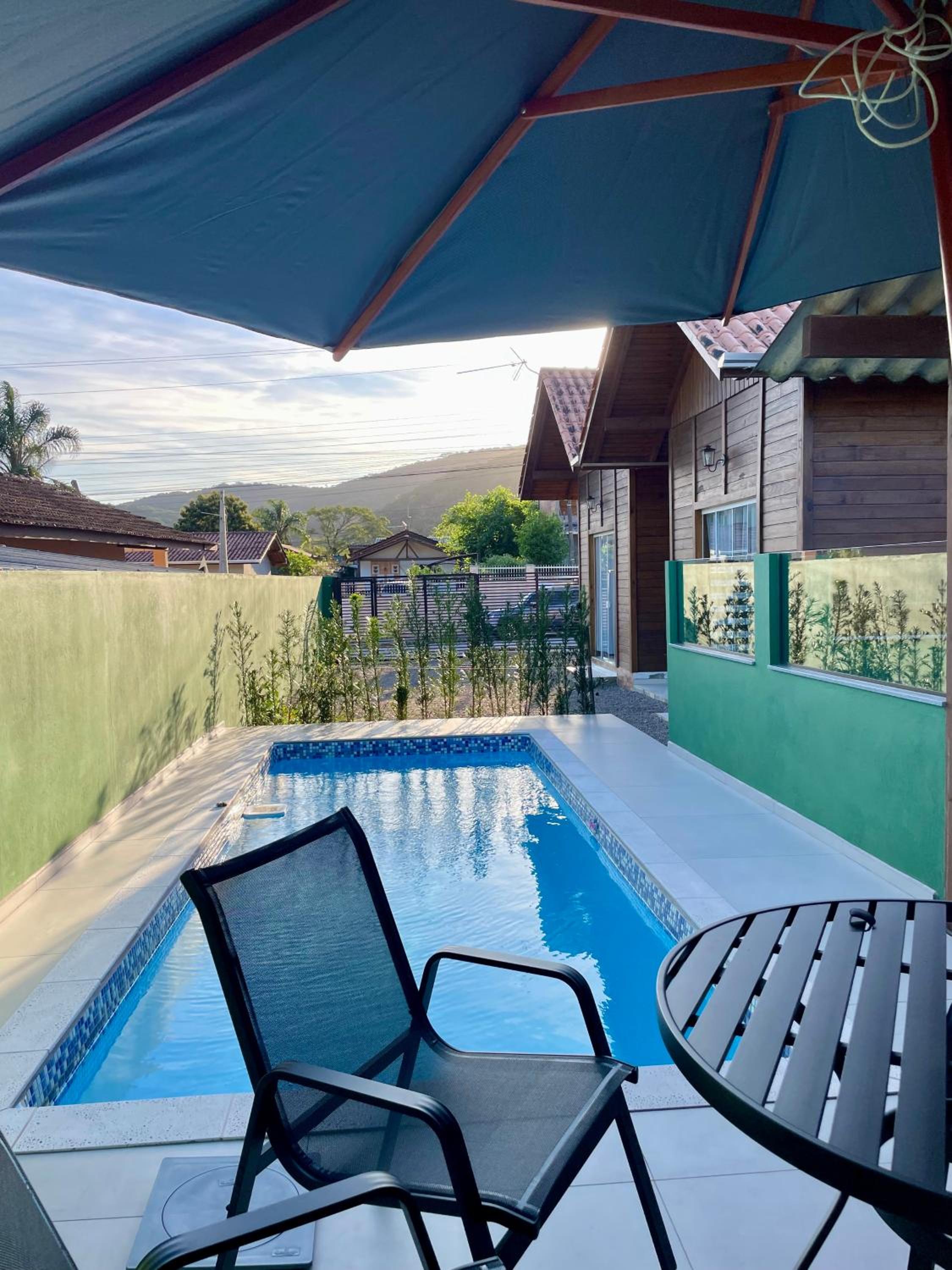 Chalés Costa Esmeralda Com Piscina , Bombinhas view 5