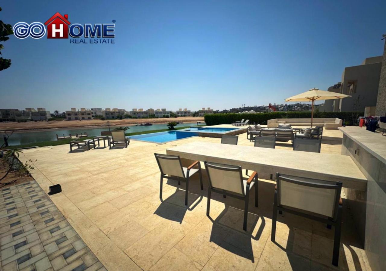 Comfortable 5 Bedrooms Villa Lagoon 04 at Joubal El-Gouna