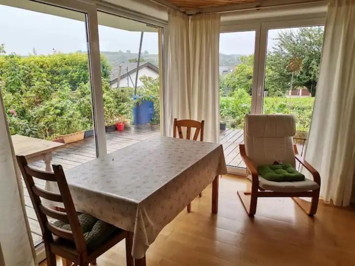 Schöne Ferienwohnung mit Terrasse