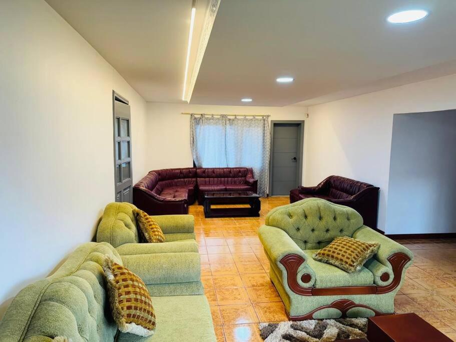Hermosa casa Amplia y Moderna