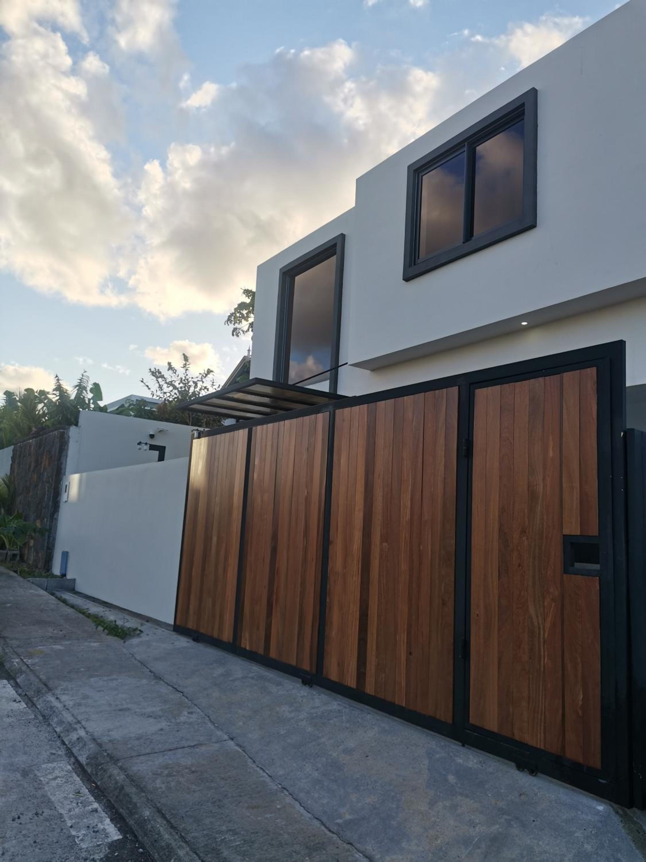 Seaview villa