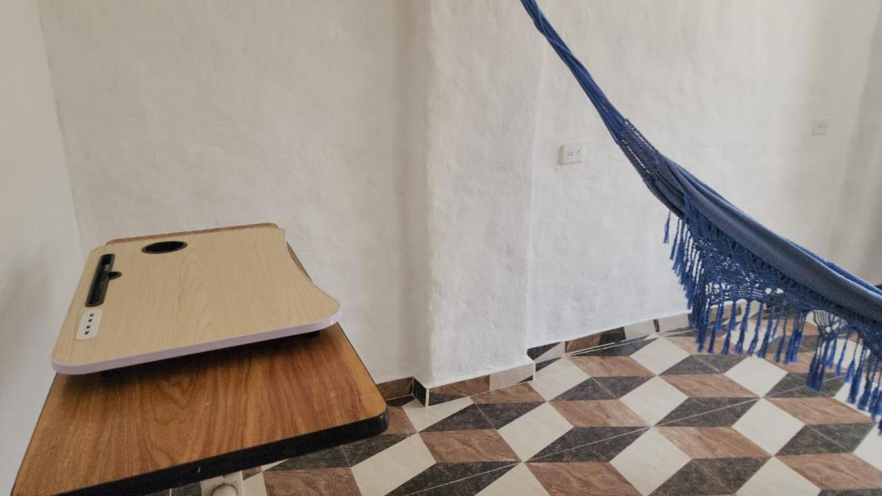 1 cama aire acondicionado 2 personas