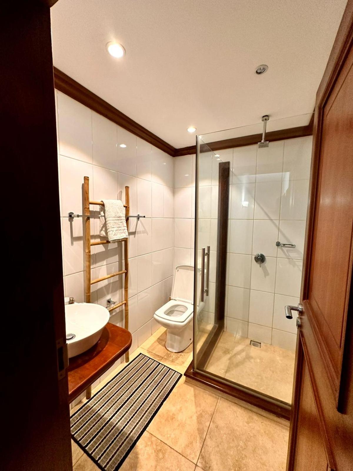 Sunset Boulevard Suites view 2