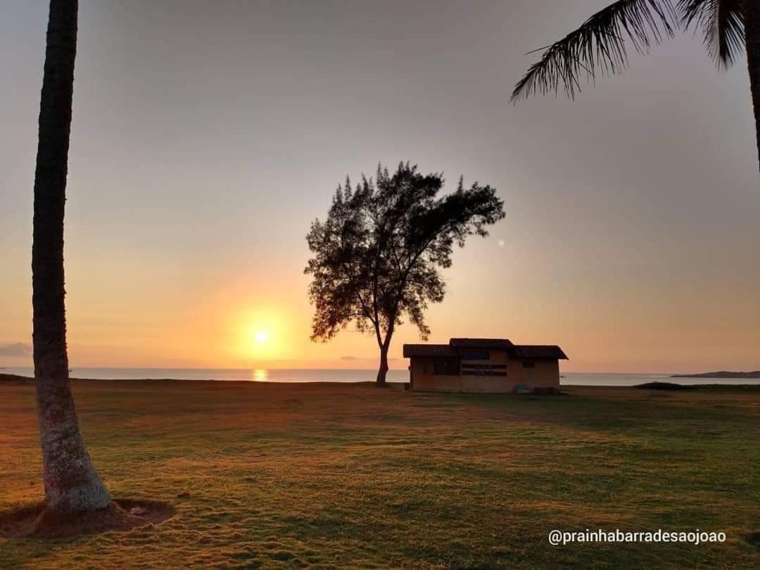 Cozy house with sea view in Barra de São João