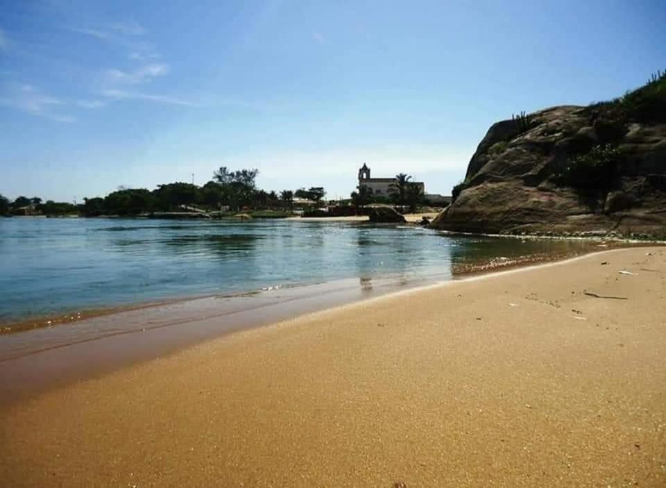 Cozy house with sea view in Barra de São João