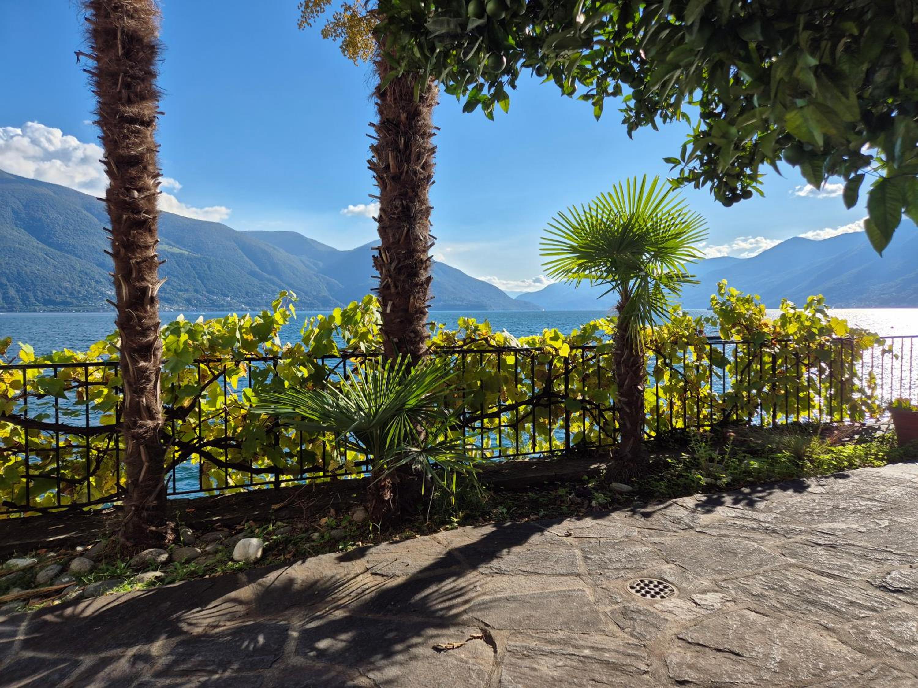Seefront Villa in Ascona - Lago Maggiore, Ticino