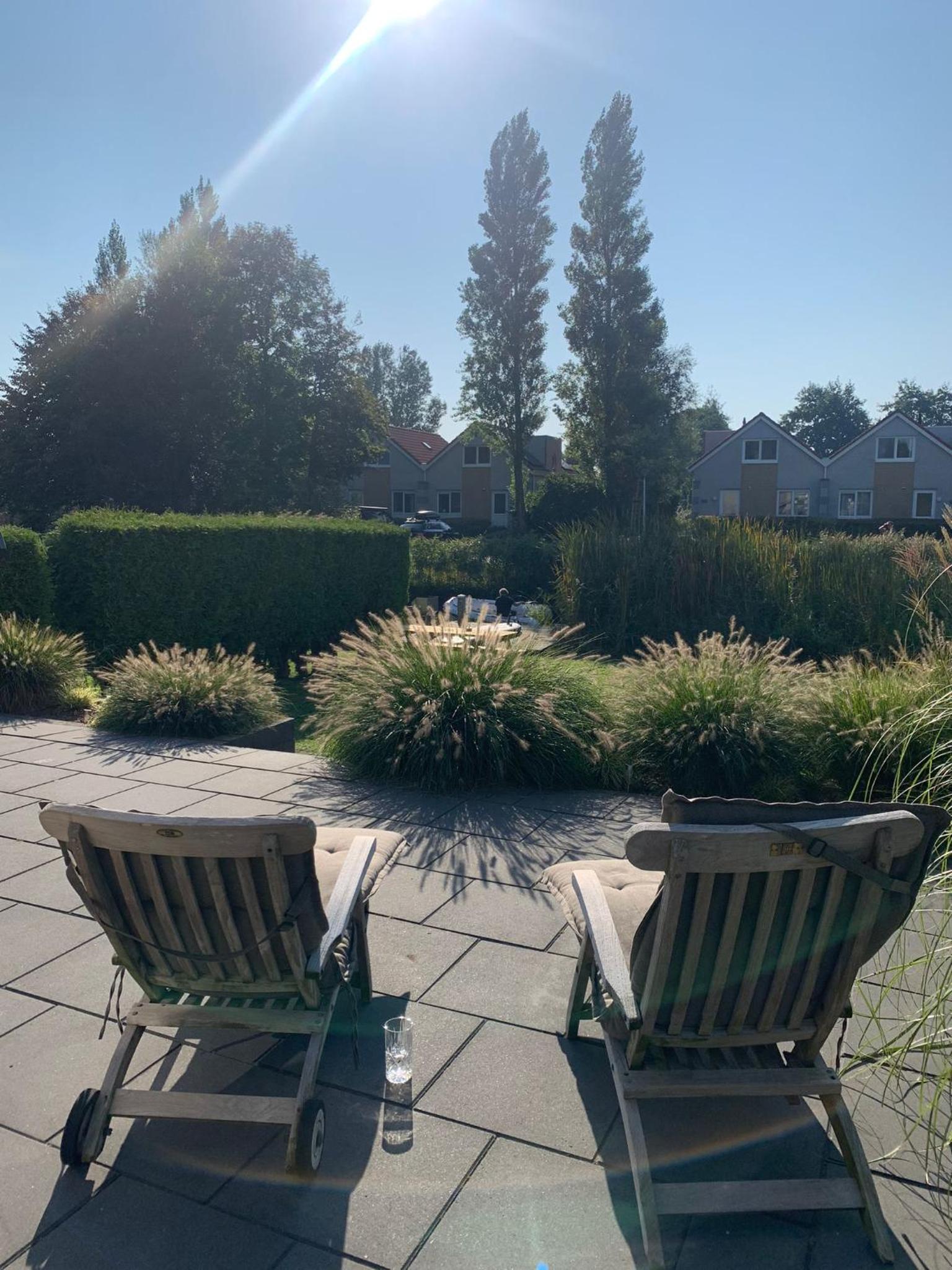 Prachtige vakantievilla aan IJsselmeer Makkum view 2