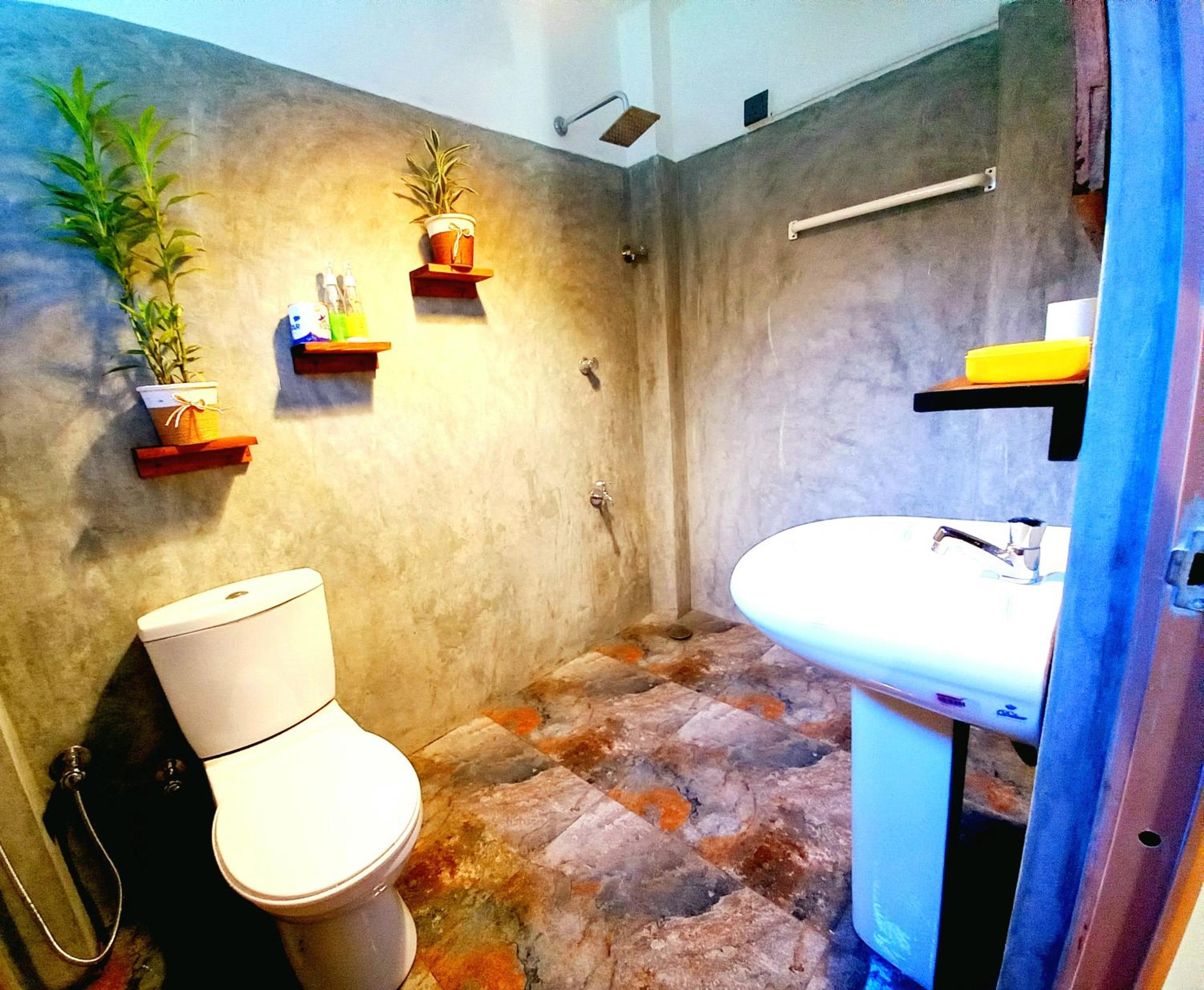 Photo 43