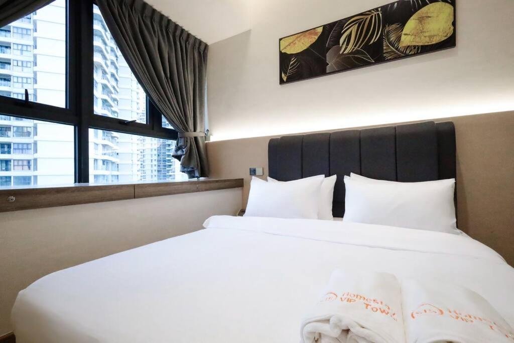Country Garden Danga Bay Premium Unit