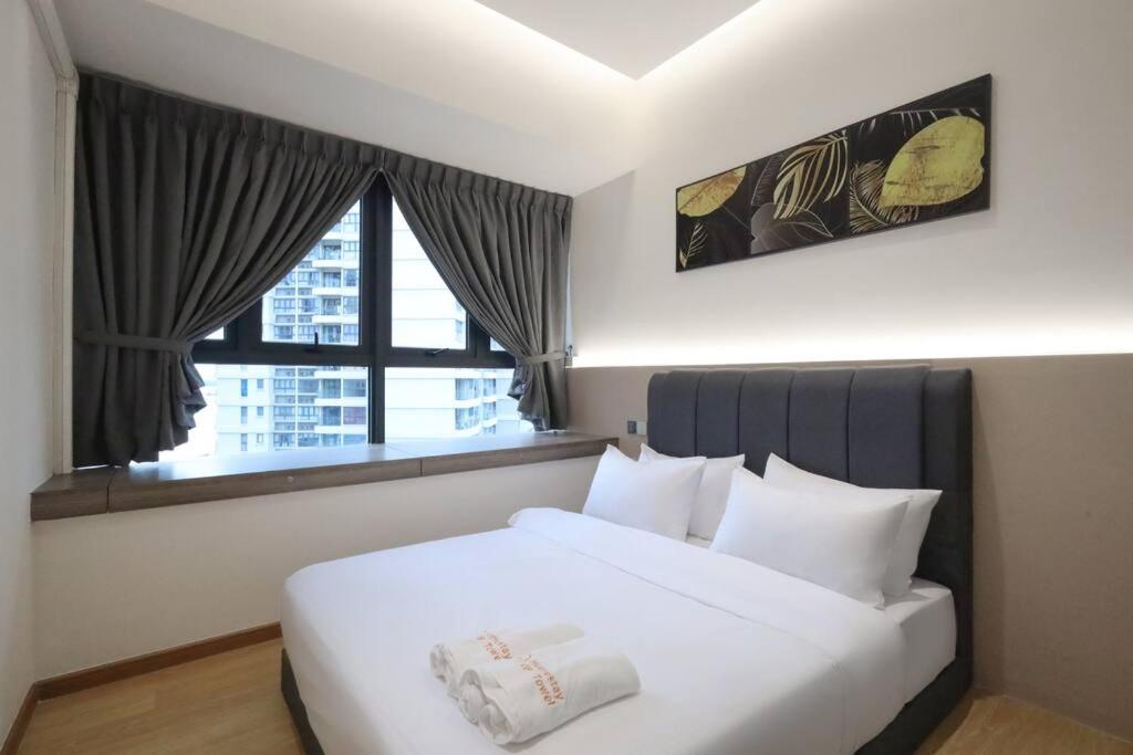 Country Garden Danga Bay Premium Unit
