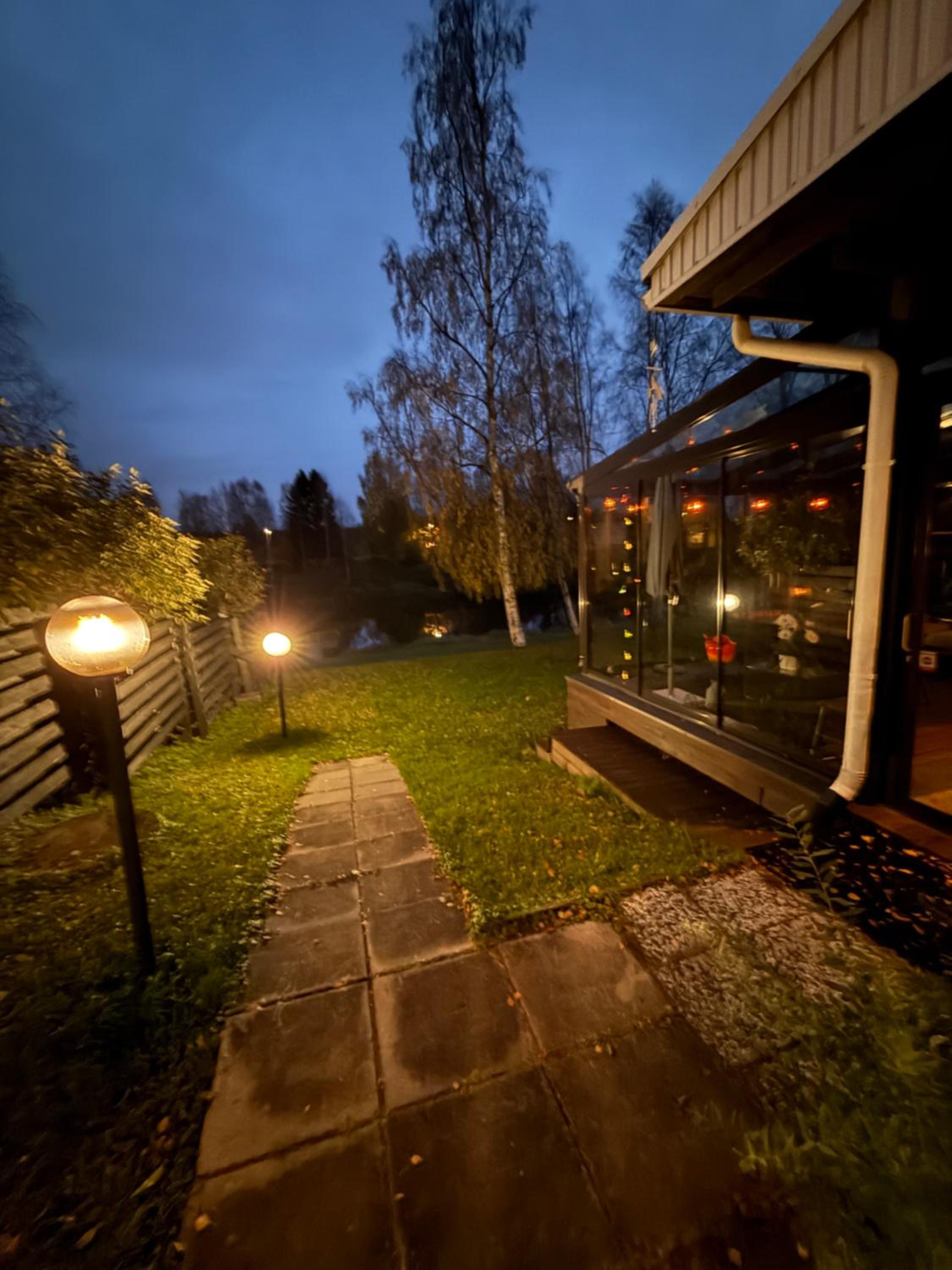 Riverside Villa Aurora