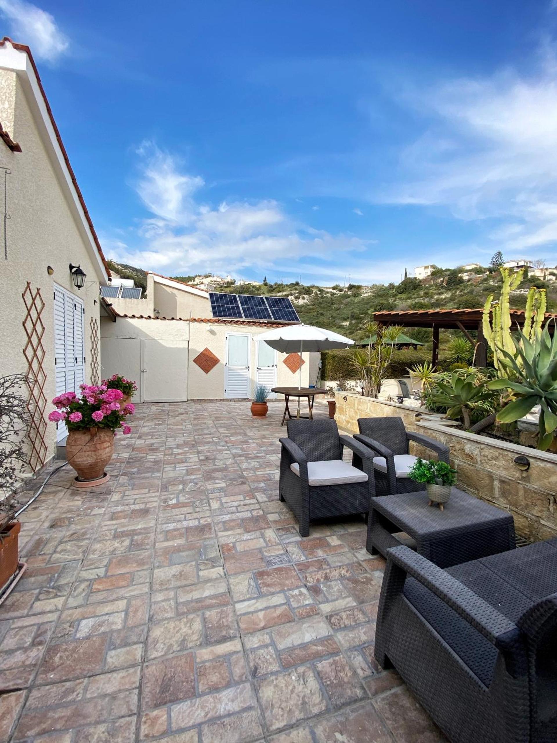 STAY Peyia Bungalow