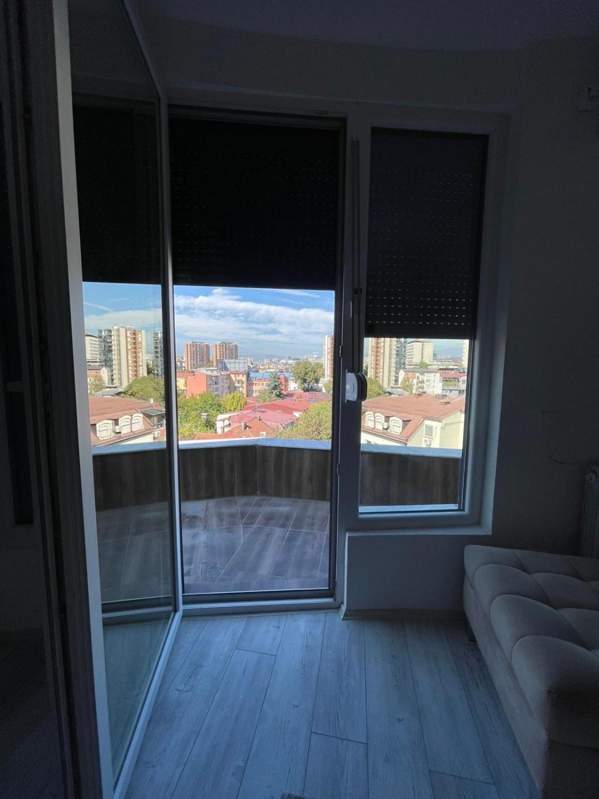 Cozy Grand Retreat view 4