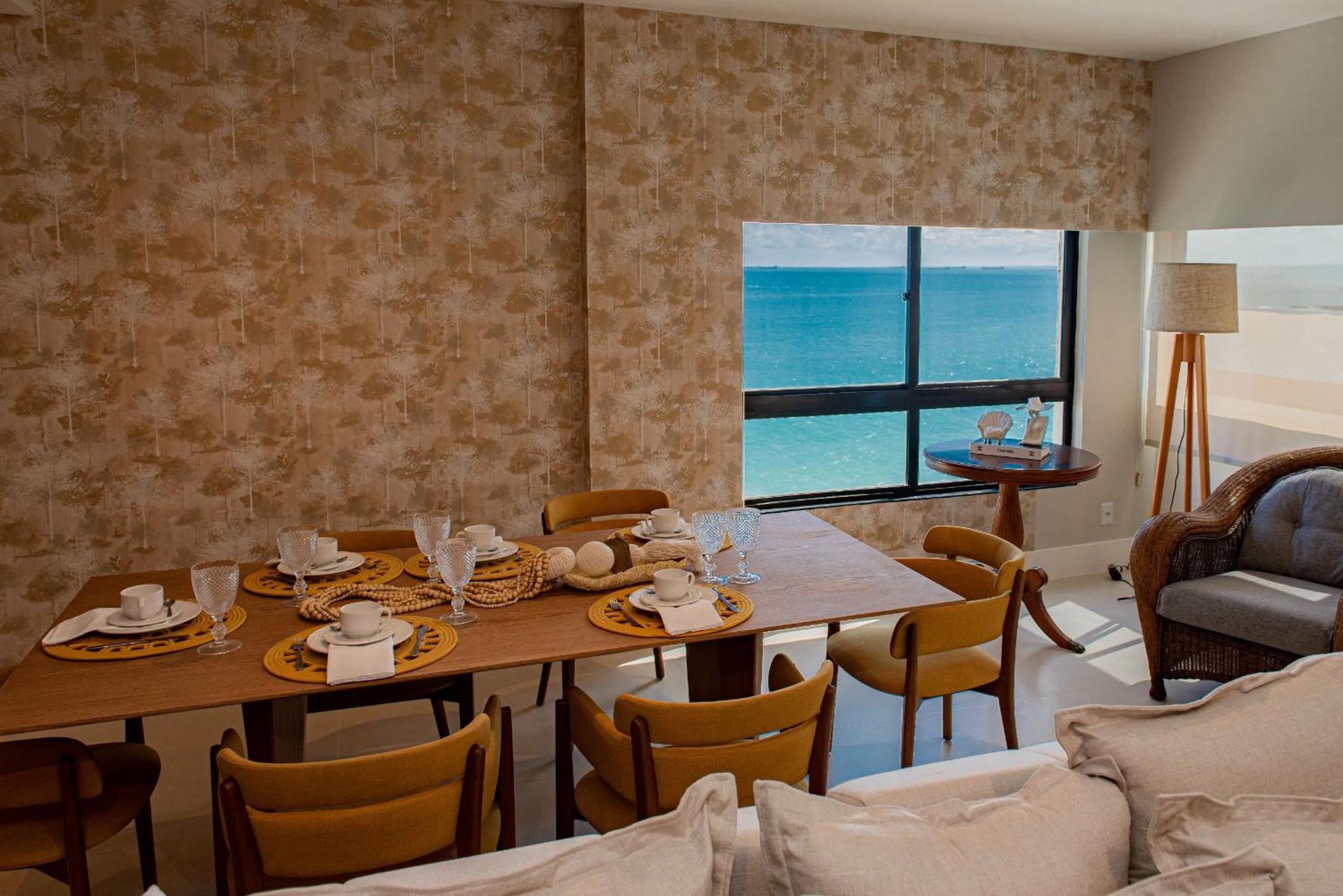 Apartamento Ondina alto padrao vista para o mar