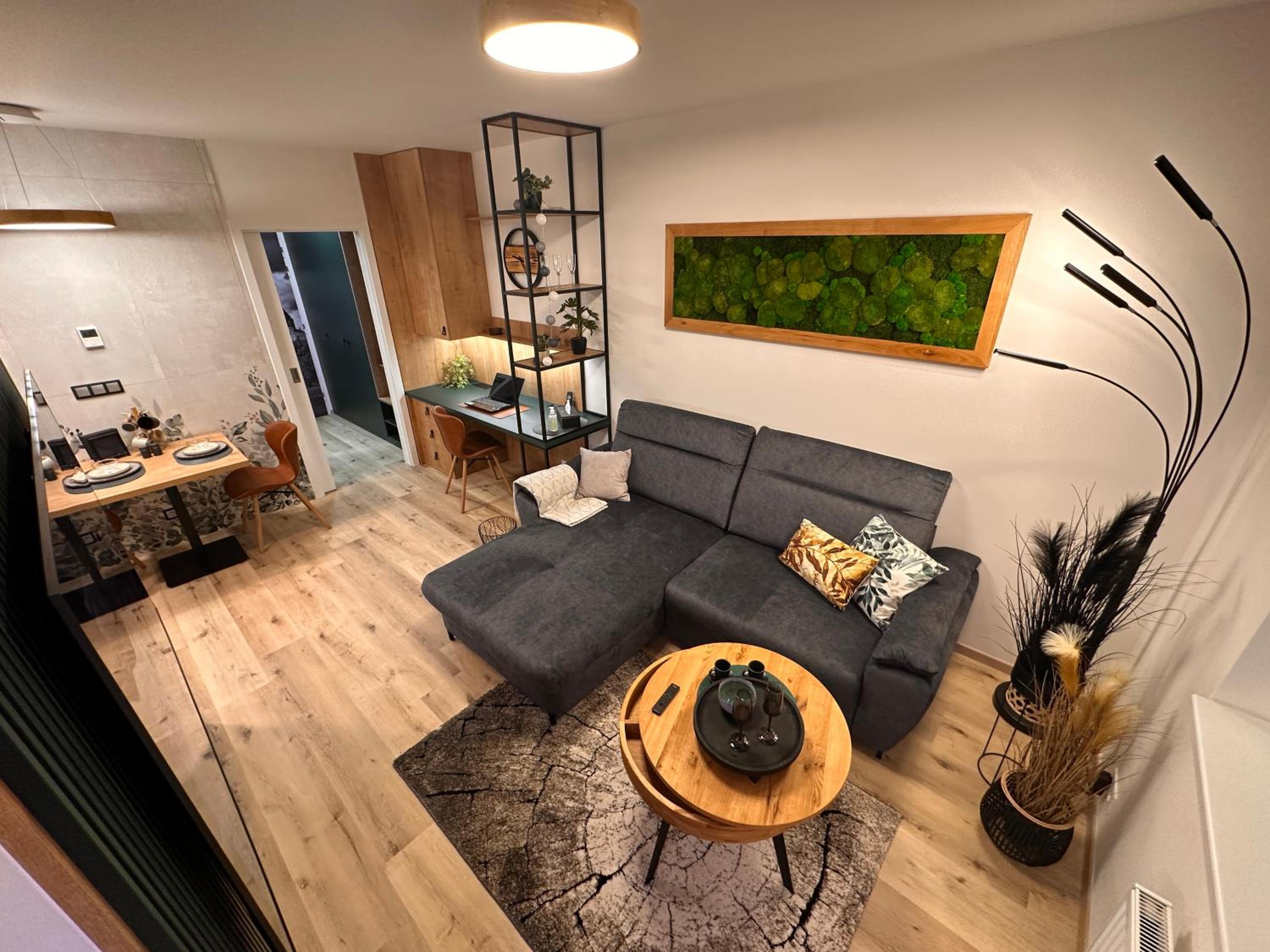 DH Vankovka Design 1kk Apartment - 1 min Vankovka, BUS, Train - Netflix, SmartTV, Free Nespresso, Free Parking