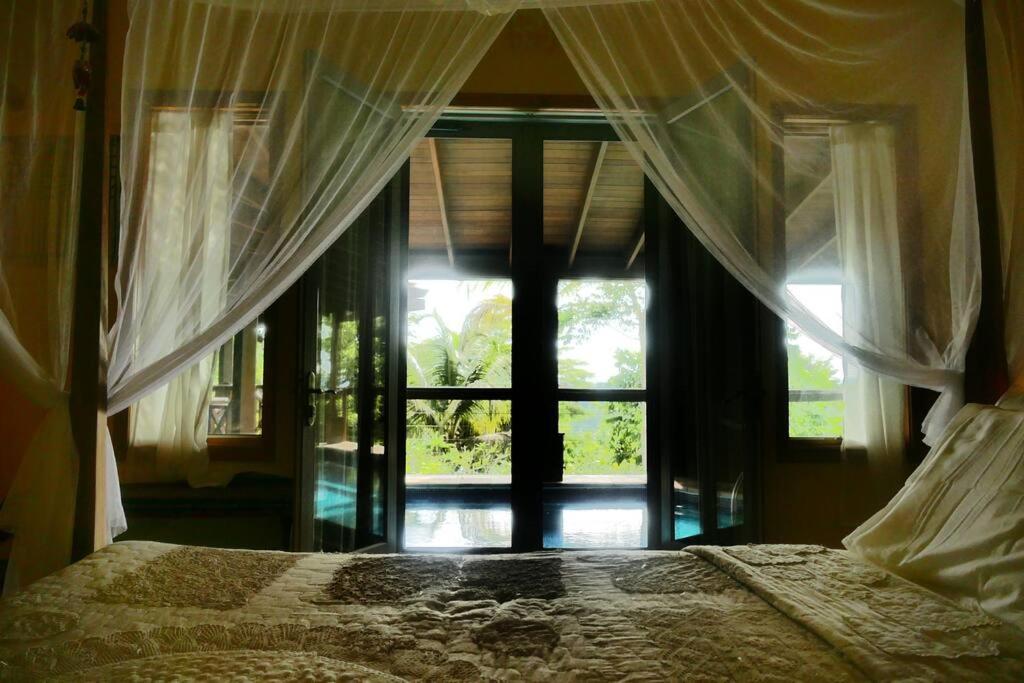 Villa Divina at Framadani estate - Jungle villa with a pool