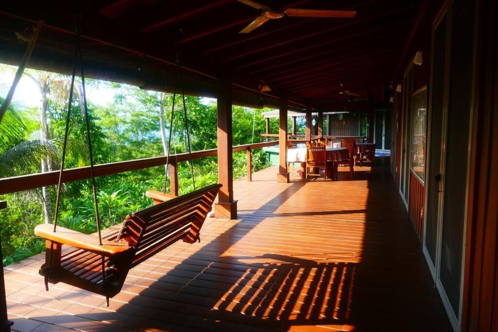 Villa Divina at Framadani estate - Jungle villa with a pool