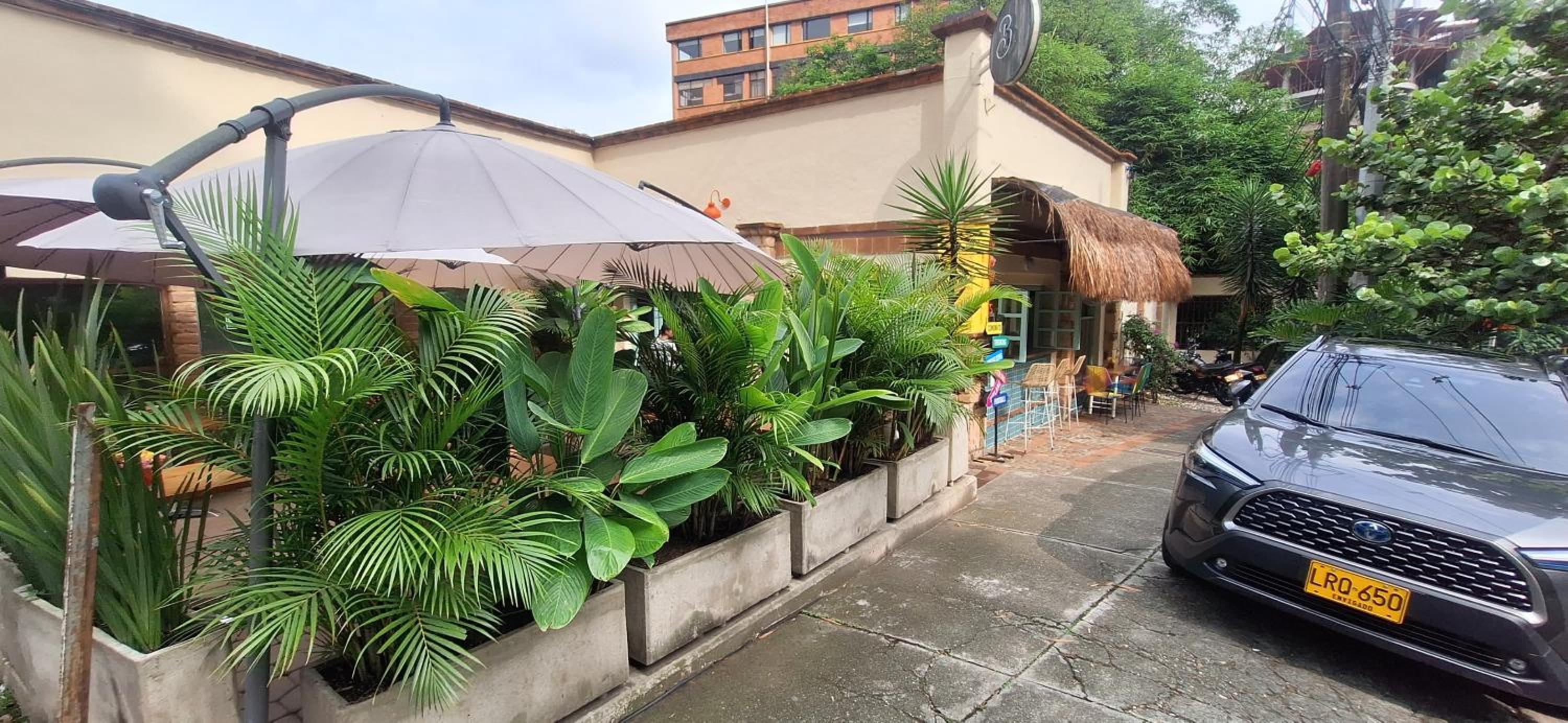 Yolo Hostel Medellin