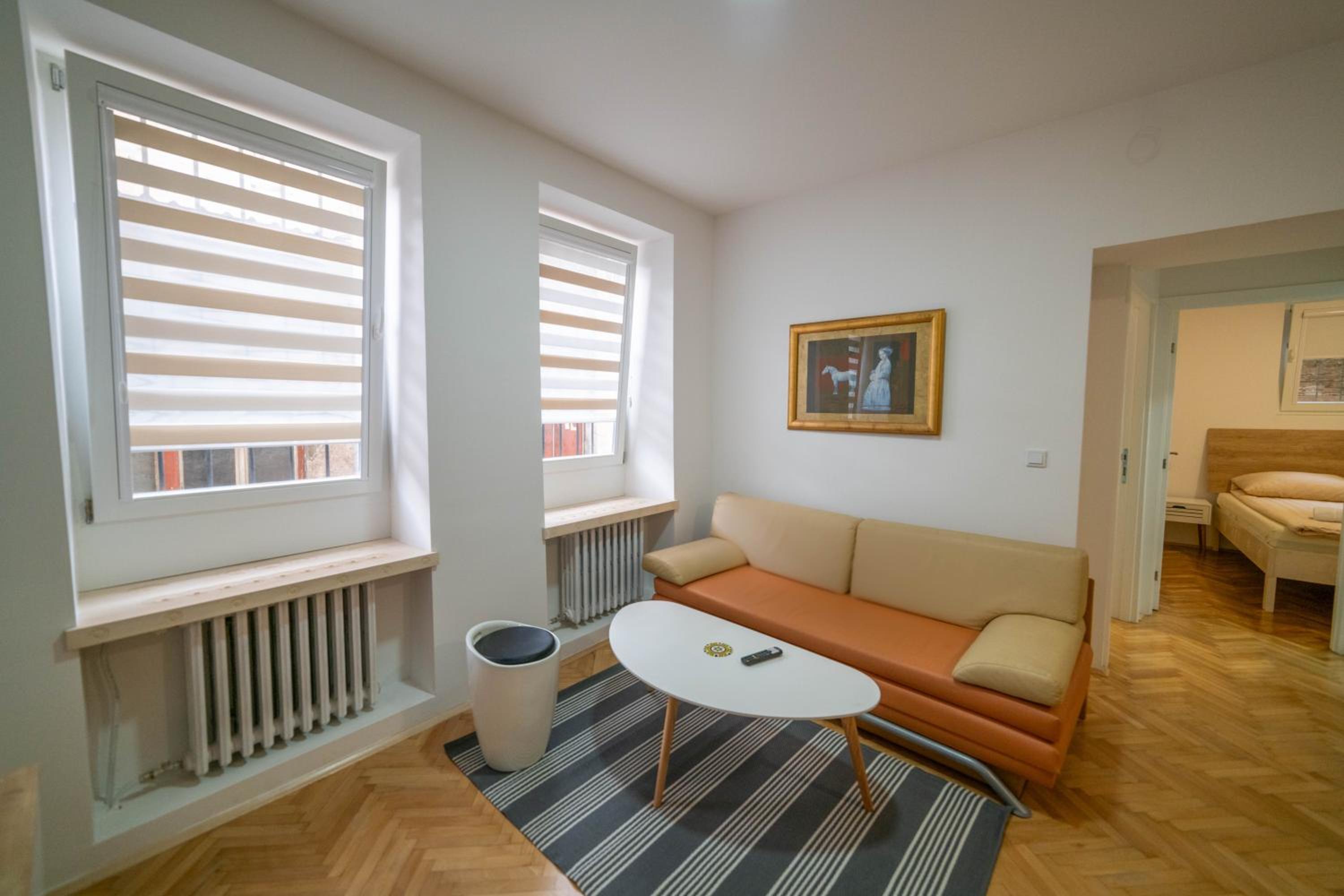 Four Seasons Apartments