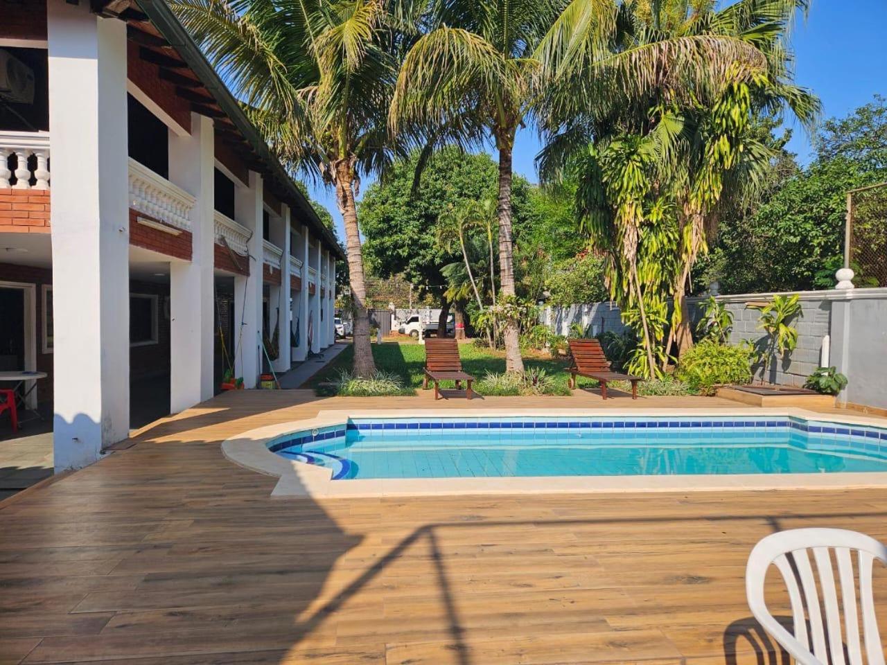 Amplia casa quinta view 4