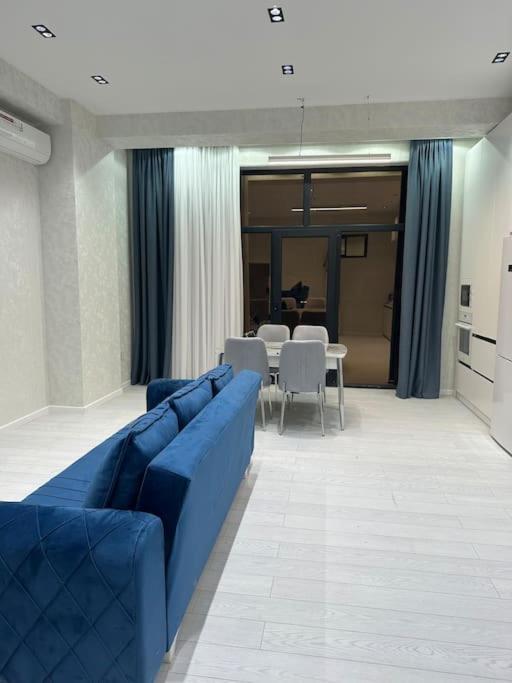 Baku luxury and secure flat in city centre