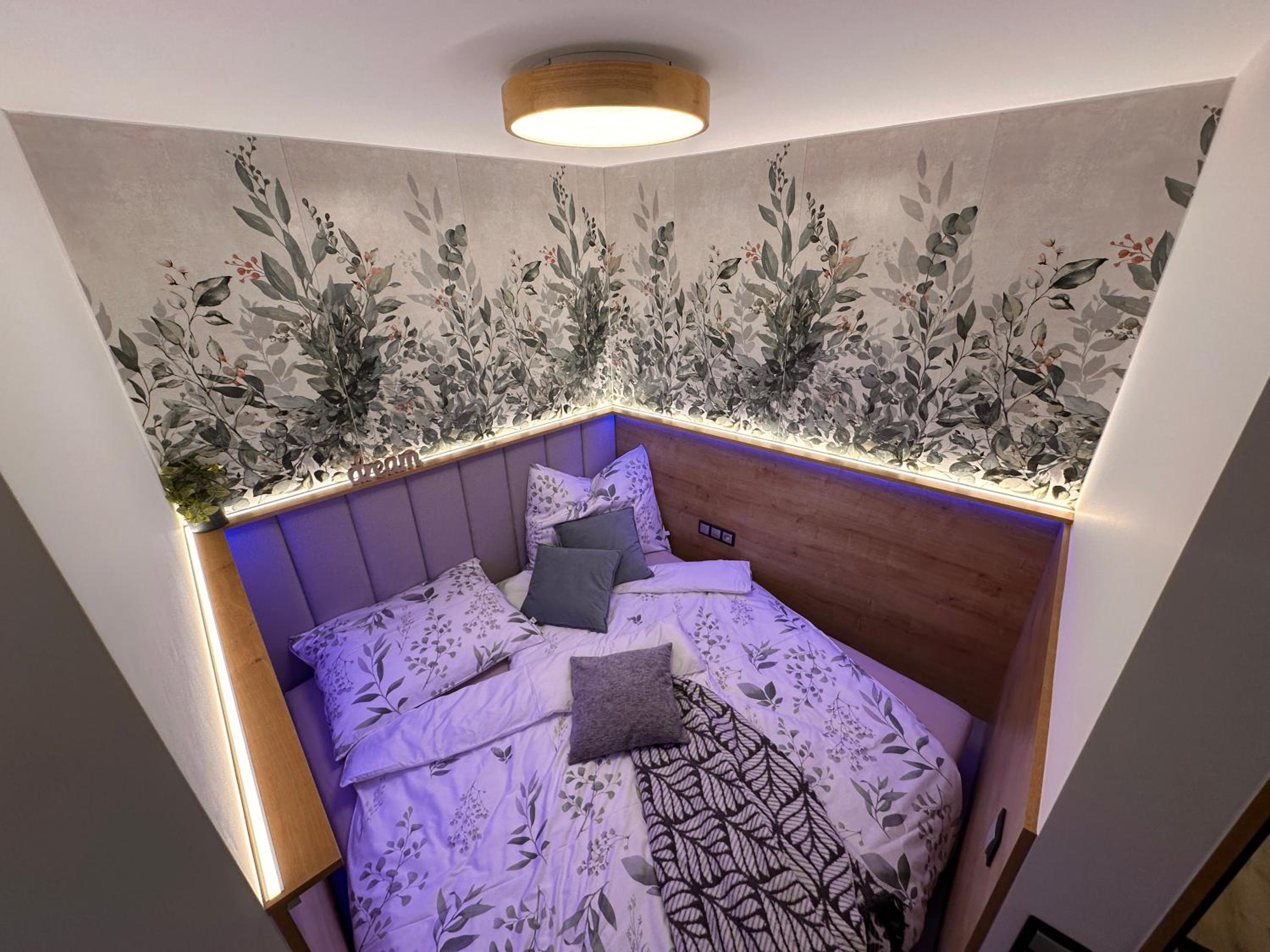 DH Vankovka Design 1kk Apartment - 1 min Vankovka, BUS, Train - Netflix, SmartTV, Free Nespresso, Free Parking