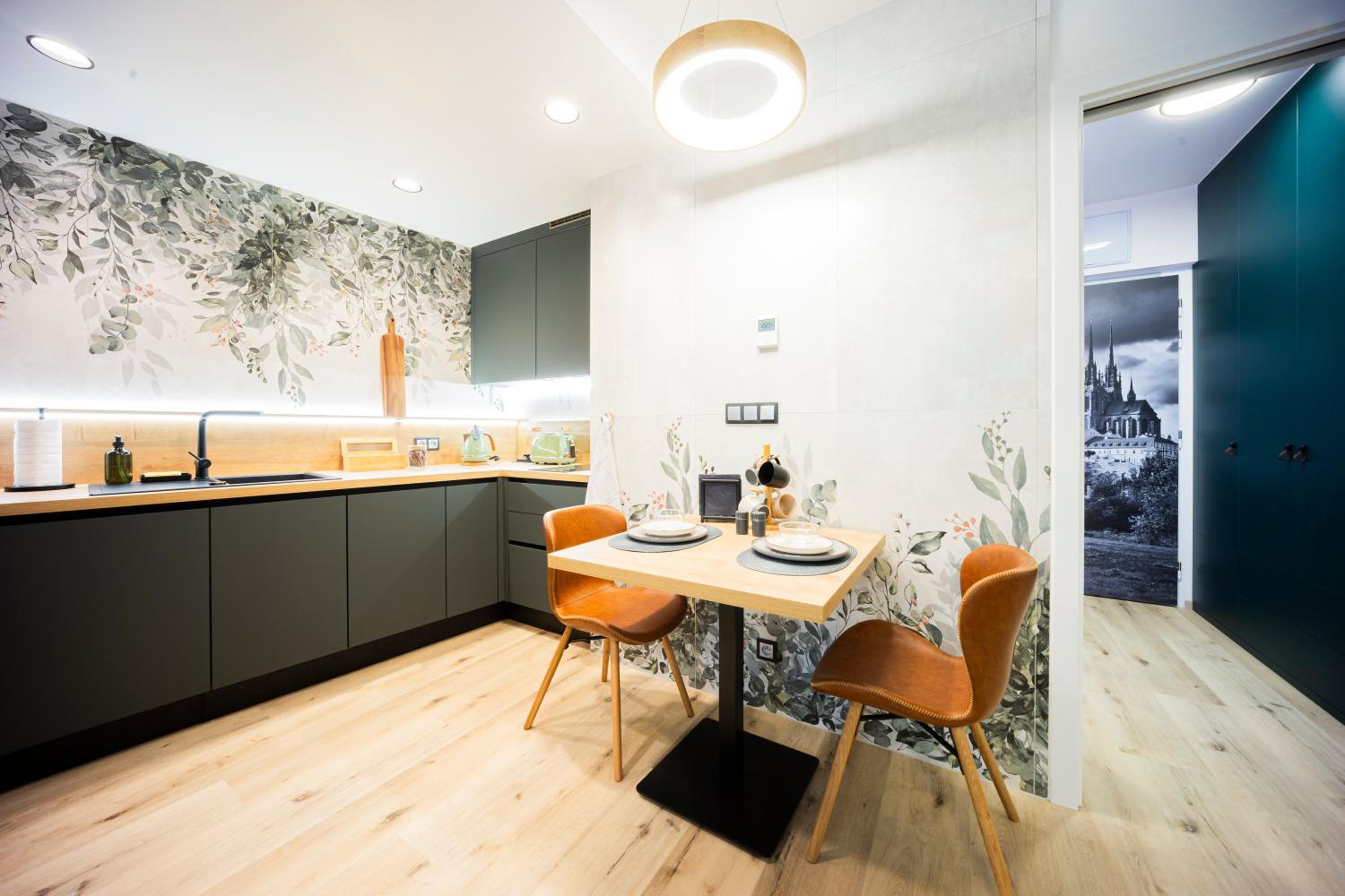 DH Vankovka Design 1kk Apartment - 1 min Vankovka, BUS, Train - Netflix, SmartTV, Free Nespresso, Free Parking