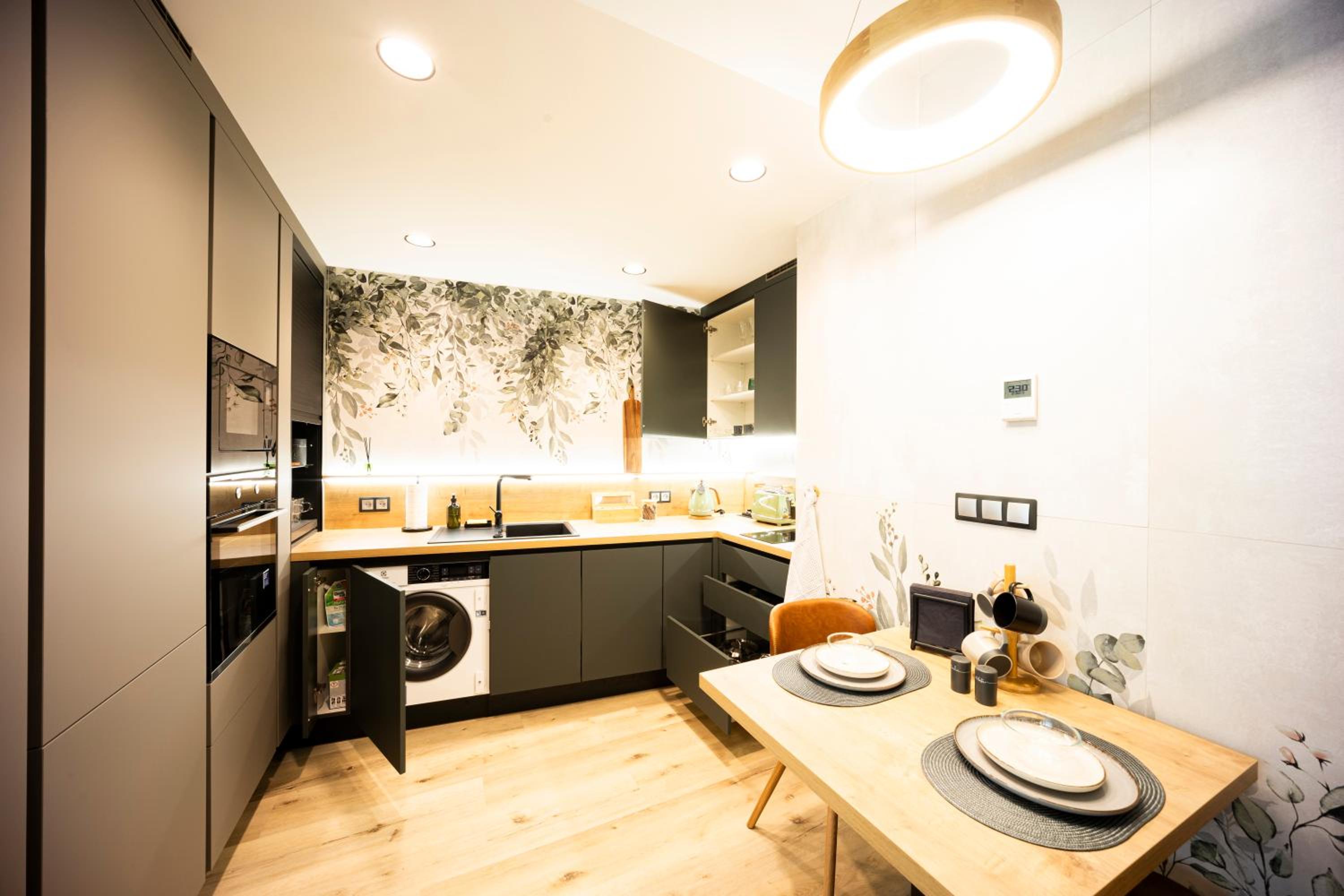 DH Vankovka Design 1kk Apartment - 1 min Vankovka, BUS, Train - Netflix, SmartTV, Free Nespresso, Free Parking