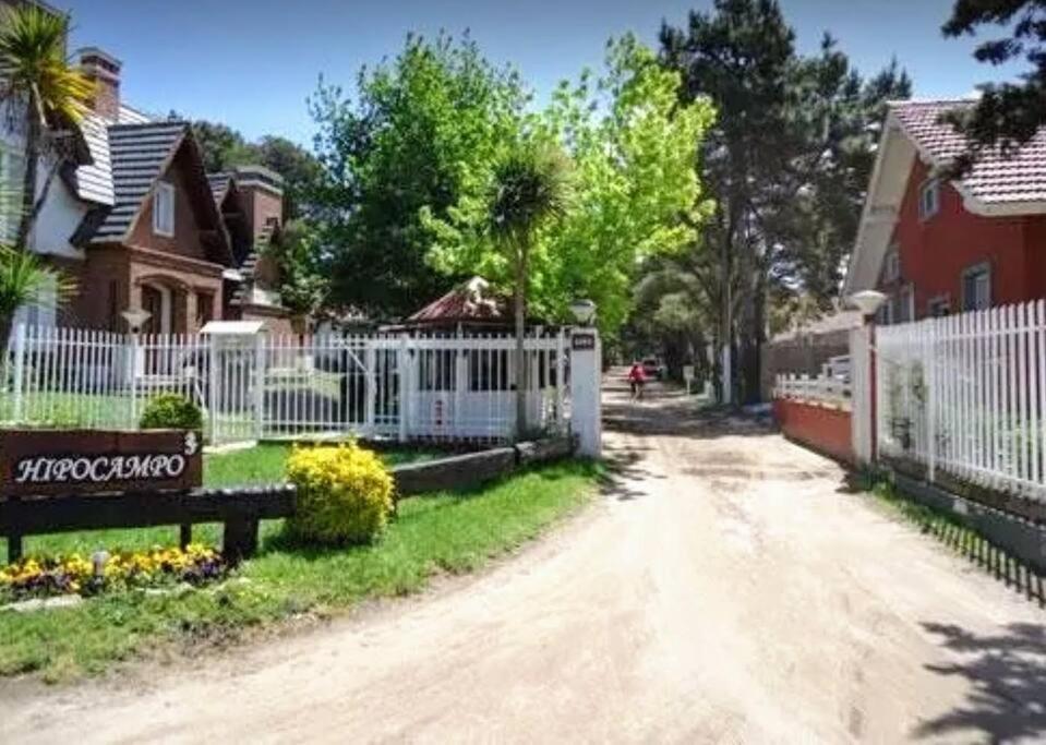 Casa en Barrio Privado Hipocampo