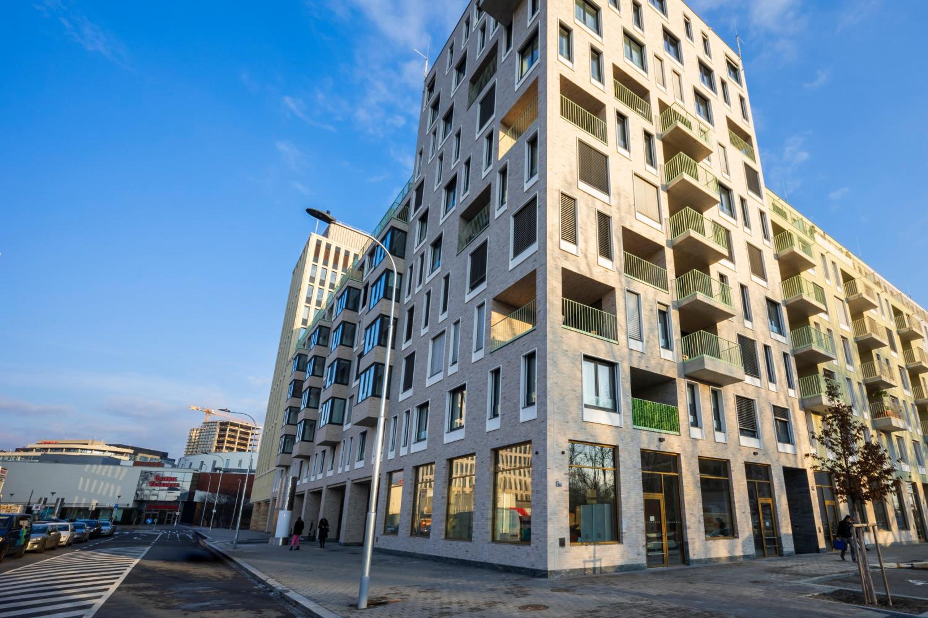 DH Vankovka Design 1kk Apartment - 1 min Vankovka, BUS, Train - Netflix, SmartTV, Free Nespresso, Free Parking