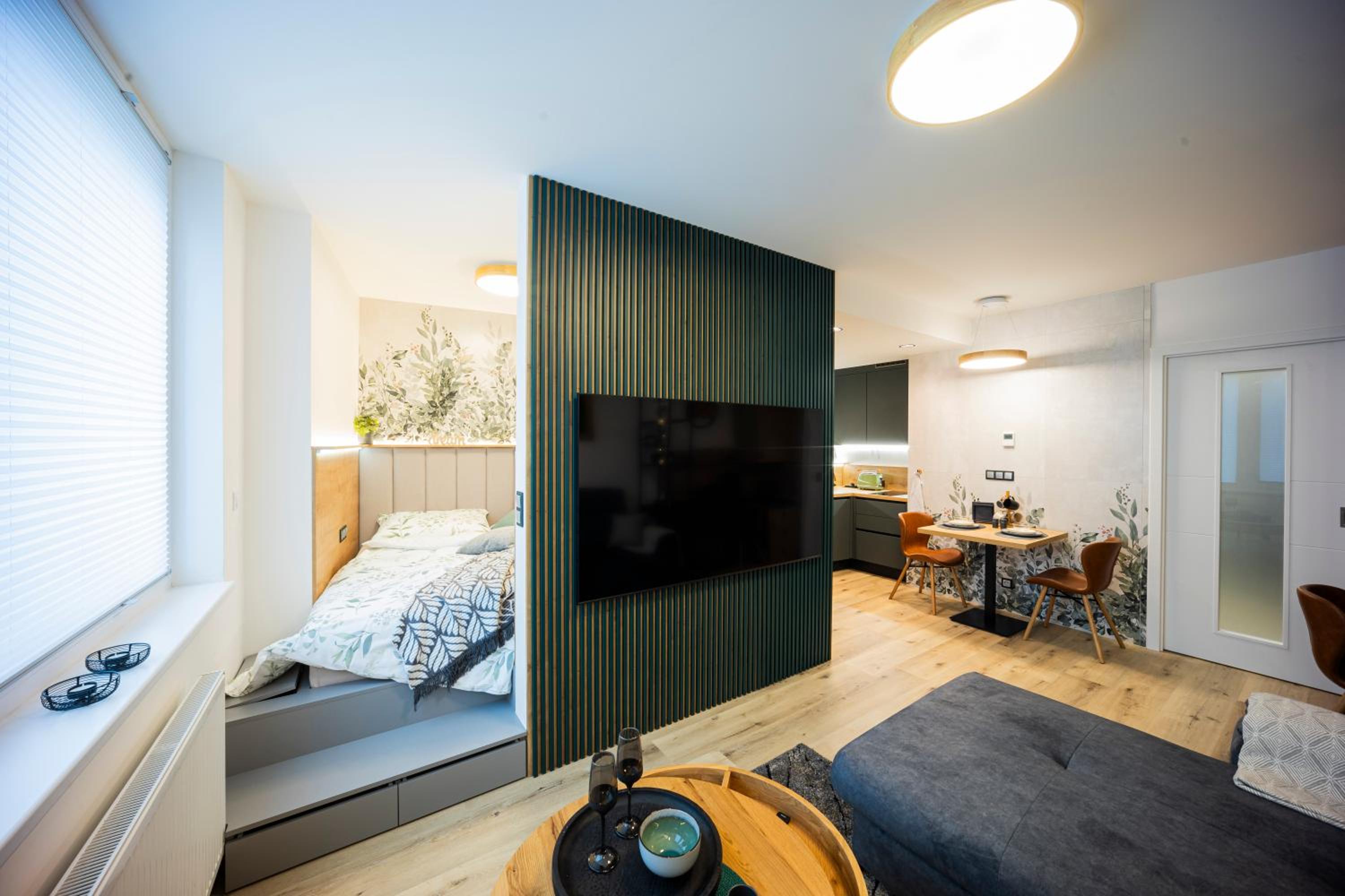 DH Vankovka Design 1kk Apartment - 1 min Vankovka, BUS, Train - Netflix, SmartTV, Free Nespresso, Free Parking