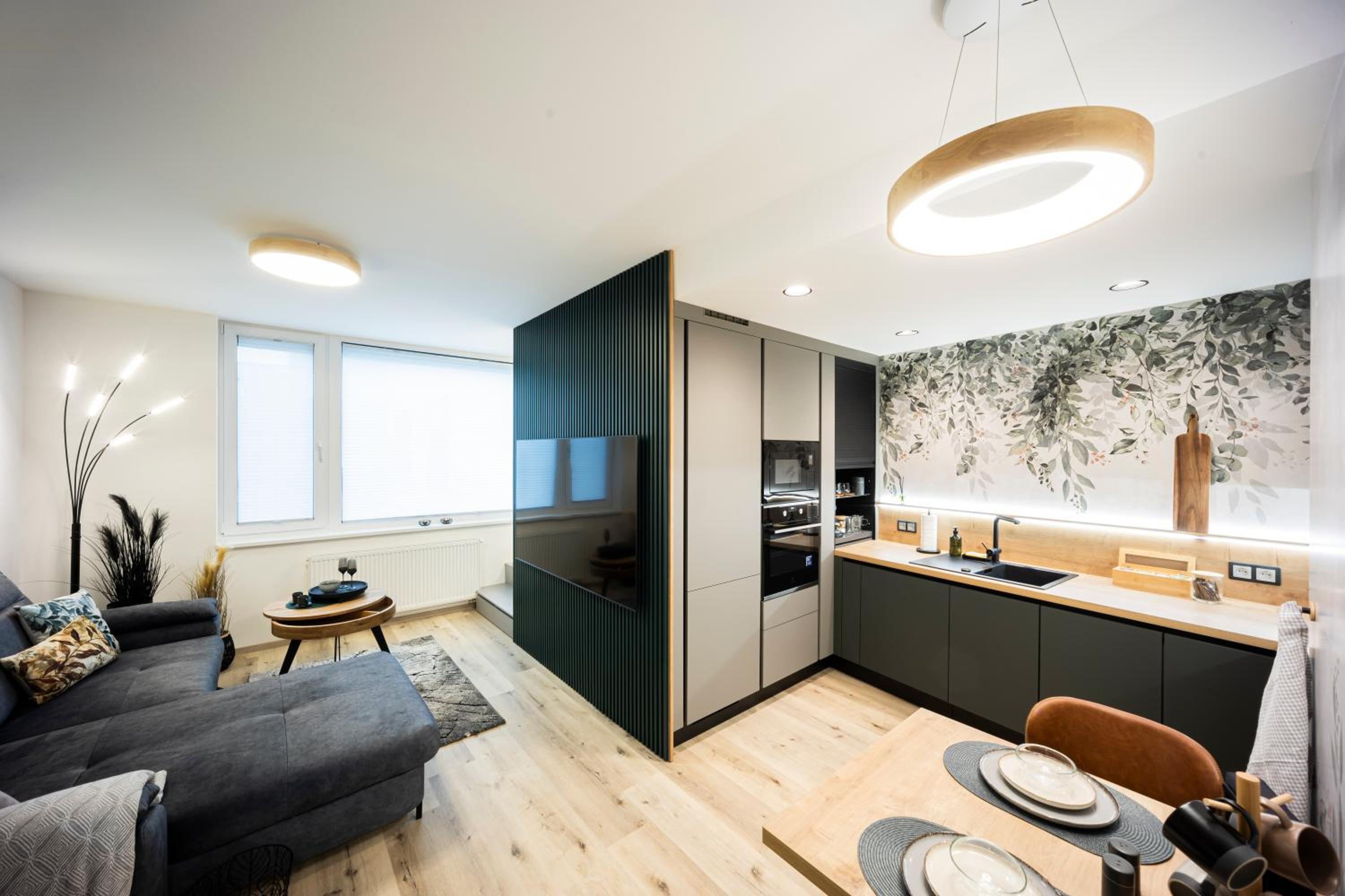 DH Vankovka Design 1kk Apartment - 1 min Vankovka, BUS, Train - Netflix, SmartTV, Free Nespresso, Free Parking