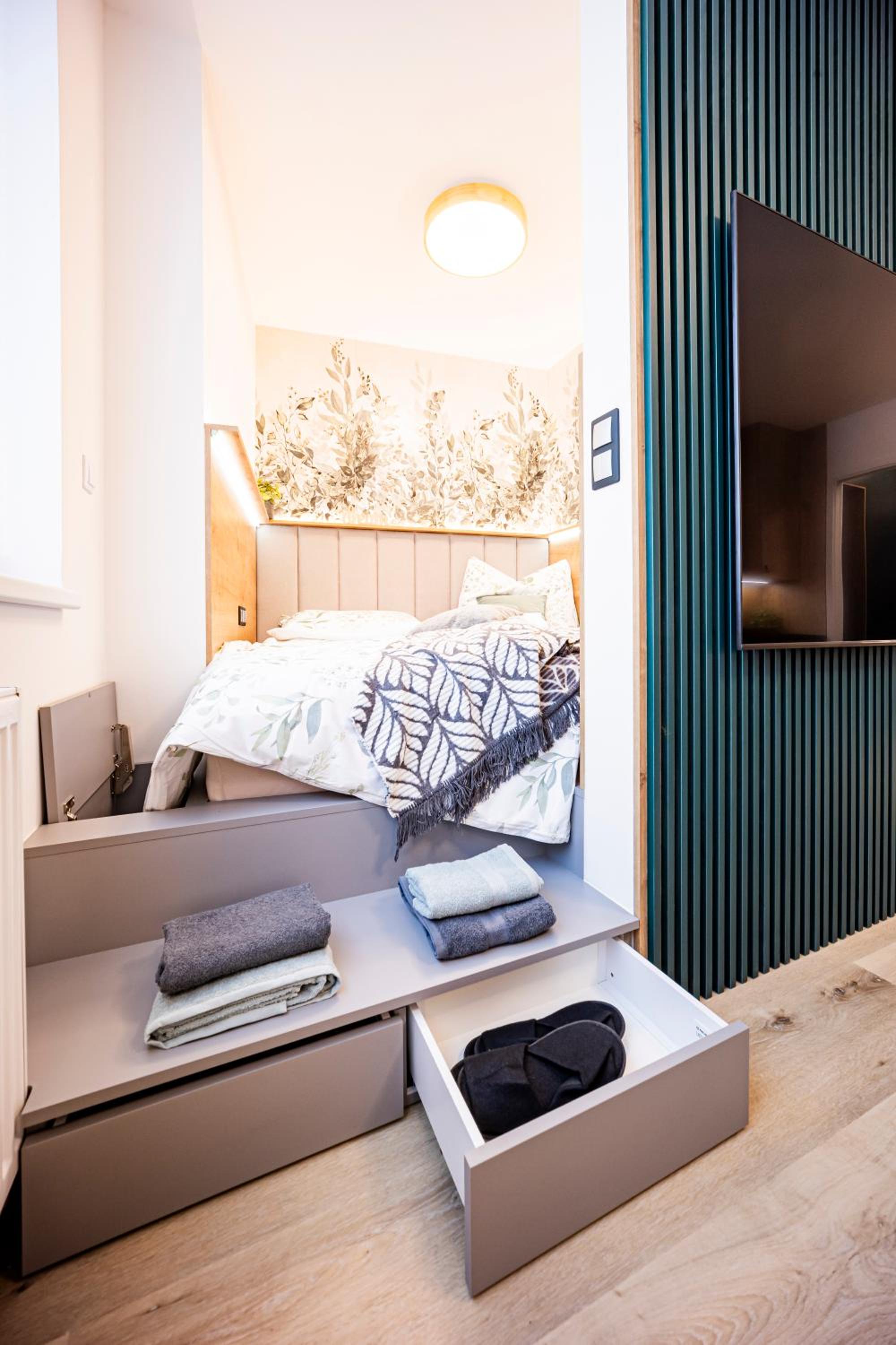 DH Vankovka Design 1kk Apartment - 1 min Vankovka, BUS, Train - Netflix, SmartTV, Free Nespresso, Free Parking