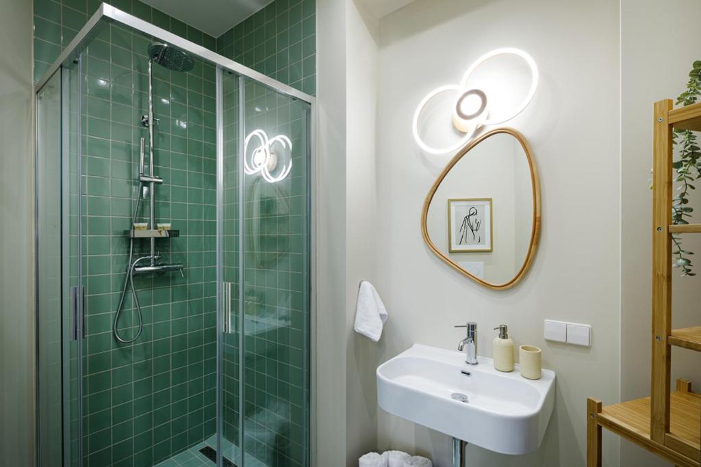 City Retreat Design Apartment