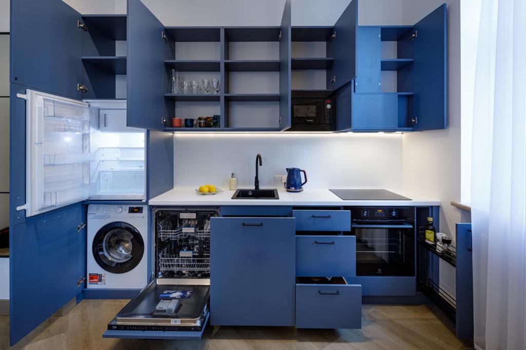 City Retreat Design Apartment