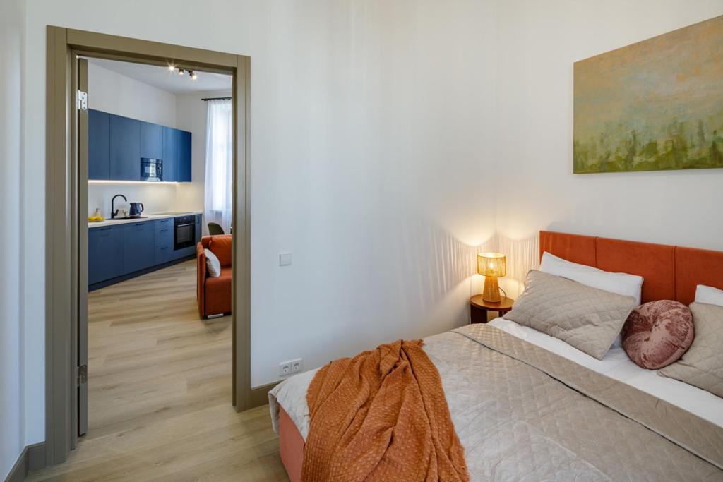 City Retreat Design Apartment