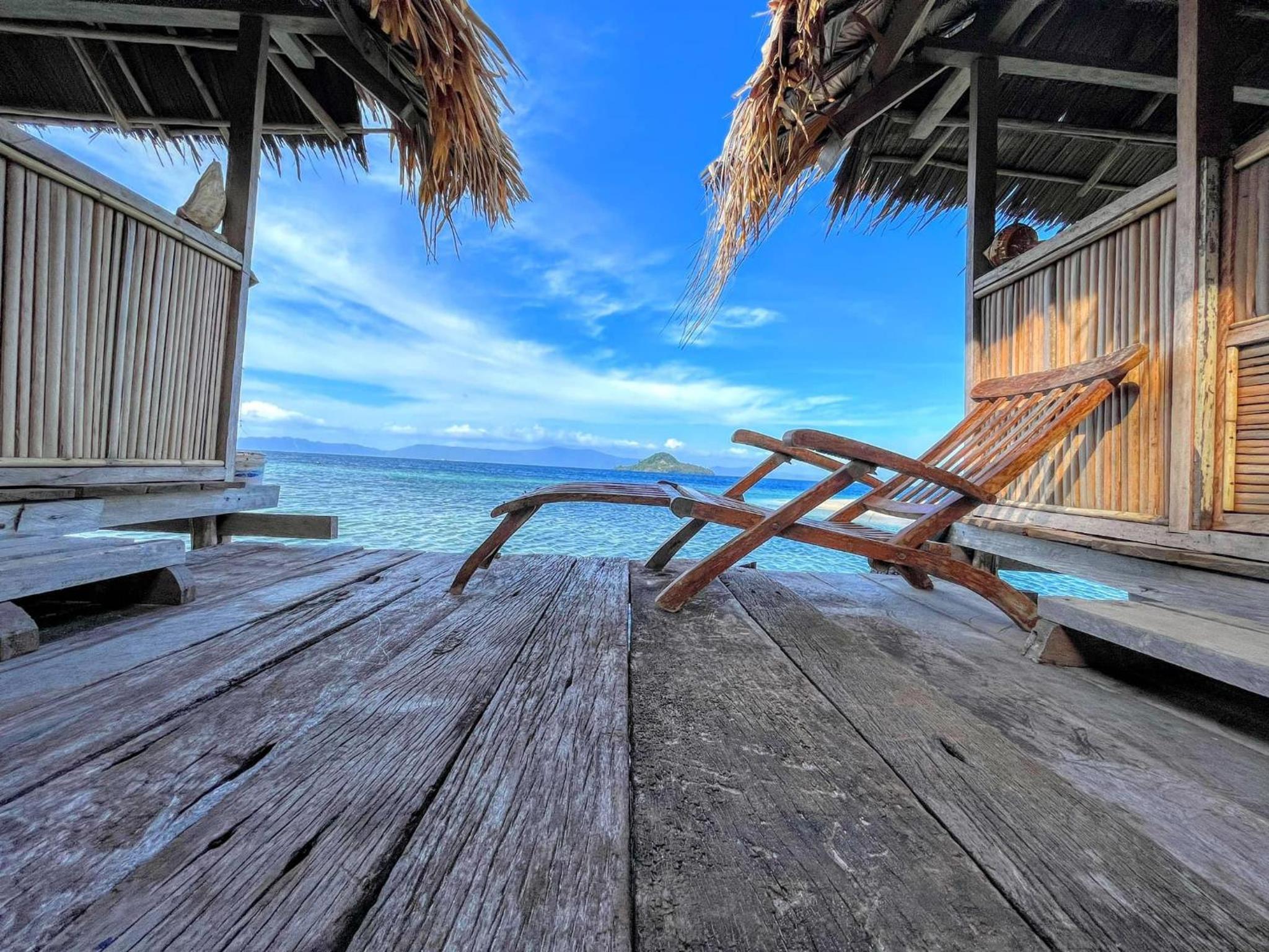 Tamaku homestay privat island