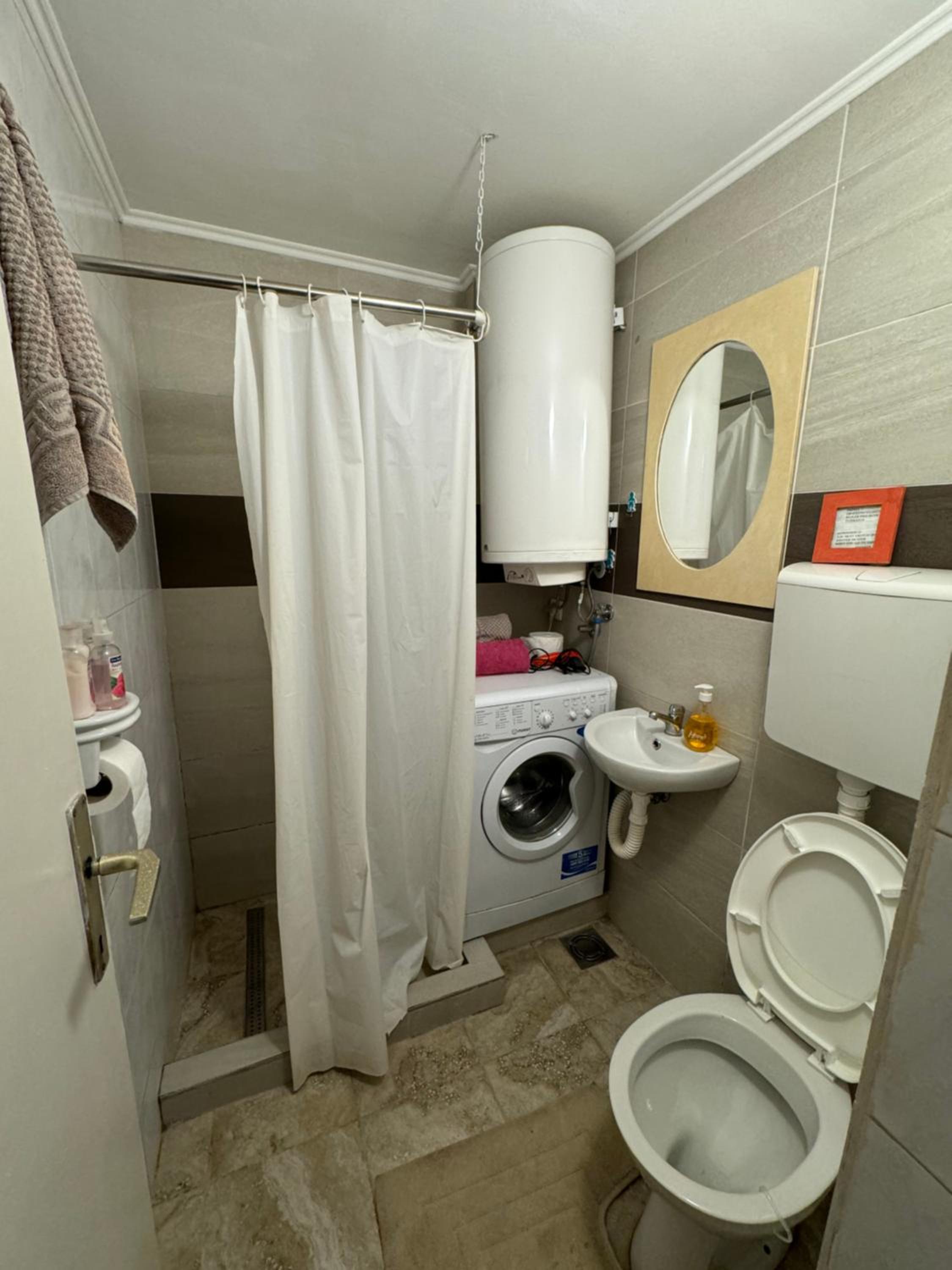 Photo 12