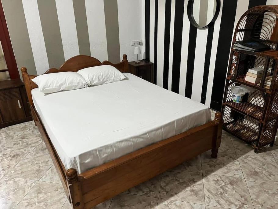 Dona's Villa Coastal House in Pamunugama