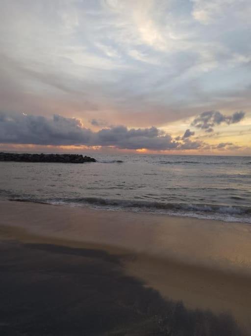 Dona's Villa Coastal House in Pamunugama