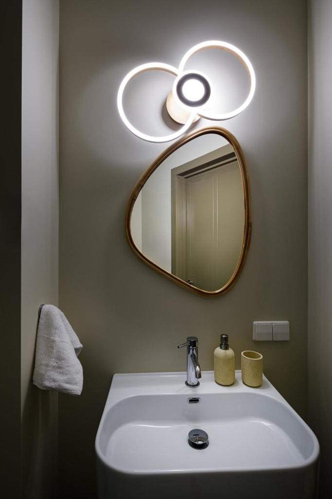 City Retreat Design Apartment