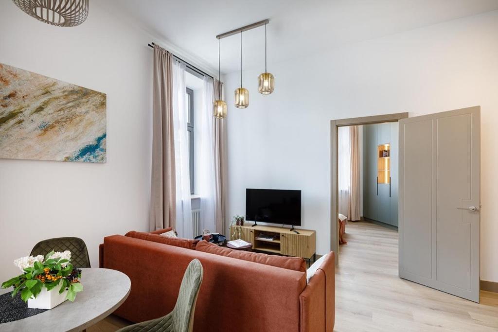 City Retreat Design Apartment