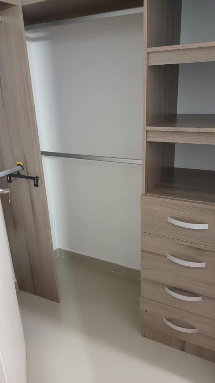 Apartamento nuevo puerto banus rodadero