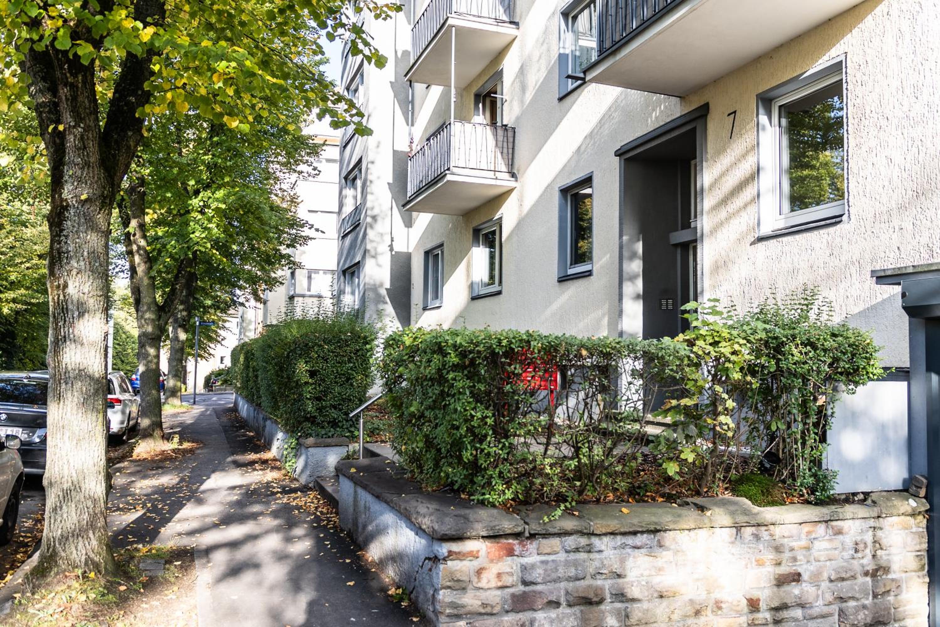 CosyHomes24 - Centrally with balcony - HA02